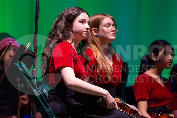 241205 Holly Jolly Jingle-131