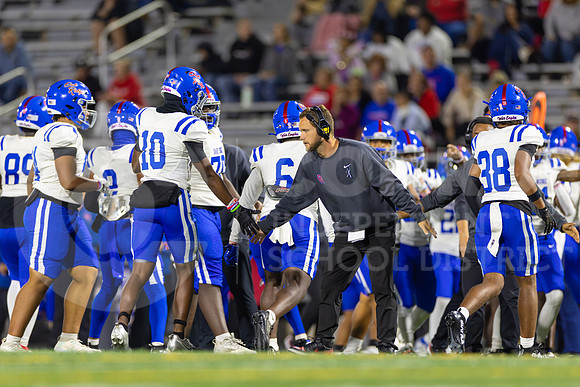 251031 Oak Ridge vs Caney Creek Football-34