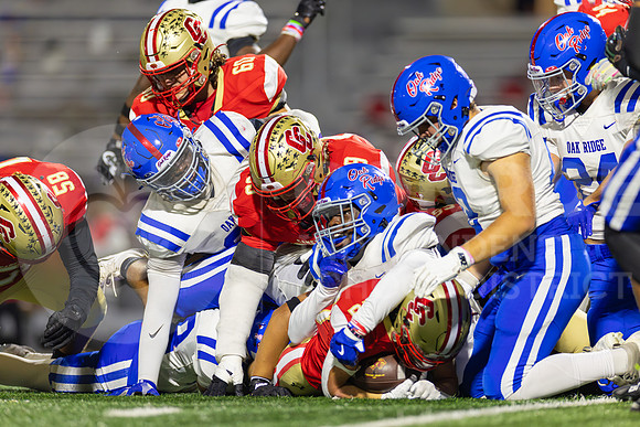 251031 Oak Ridge vs Caney Creek Football-40