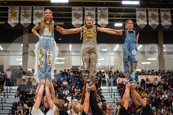 251032 Conroe vs The Woodlands Pep Rally-11