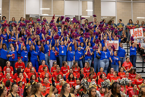 240809 Conroe Feeder Assembly-78