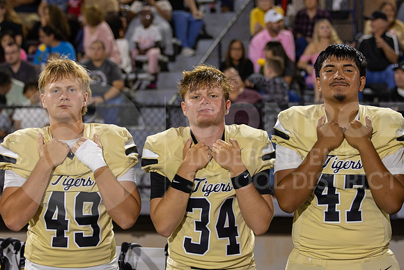 251107 Cleveland vs Conroe Football-3