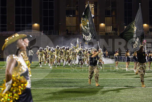 251107 Cleveland vs Conroe Football-23