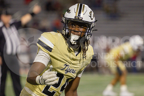 251107 Cleveland vs Conroe Football-29