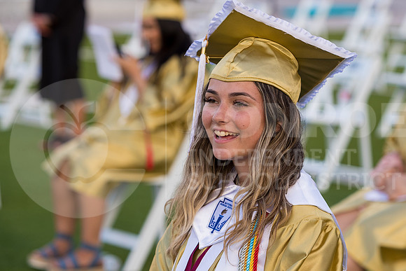 CISD_Grad_2020_3-4