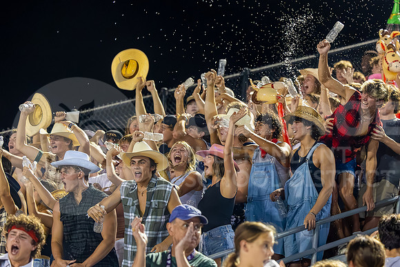 230825 North Shore vs TWHS Football - Taryn Farnsworth-105
