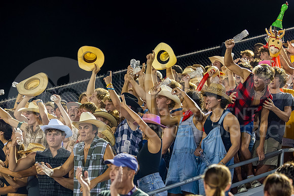230825 North Shore vs TWHS Football - Taryn Farnsworth-106