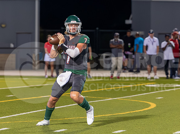 230825 North Shore vs TWHS Football - Taryn Farnsworth-120