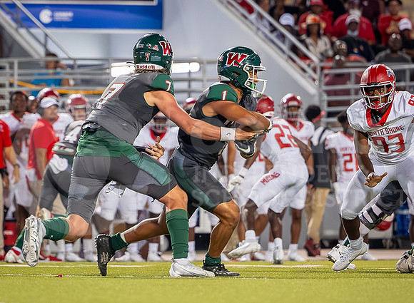 230825 North Shore vs TWHS Football - Taryn Farnsworth-145
