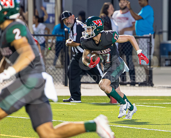 230825 North Shore vs TWHS Football - Taryn Farnsworth-81