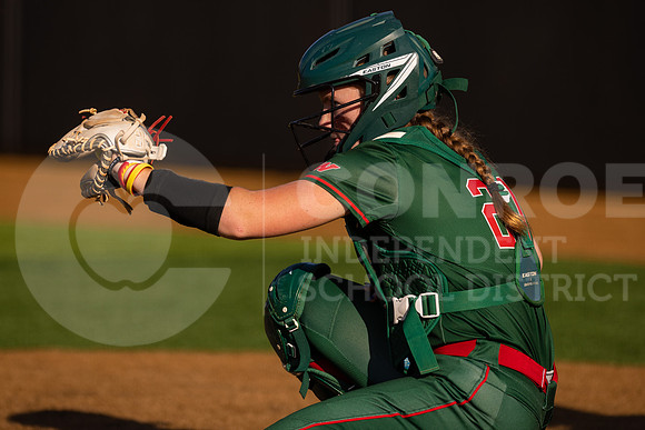 042723 TWHS vs MacArthur Softball-100