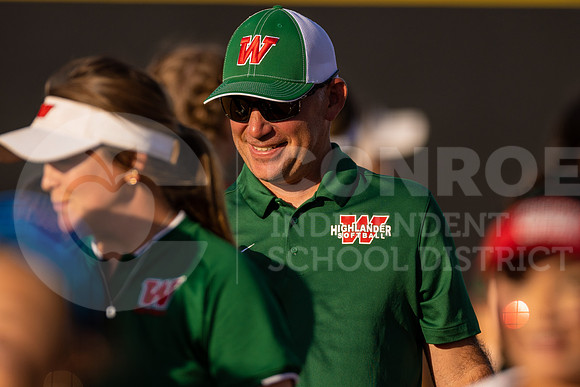 042723 TWHS vs MacArthur Softball-114