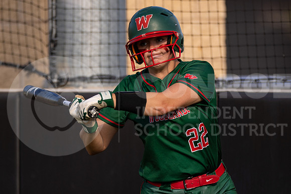 042723 TWHS vs MacArthur Softball-84