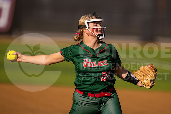 042723 TWHS vs MacArthur Softball-95