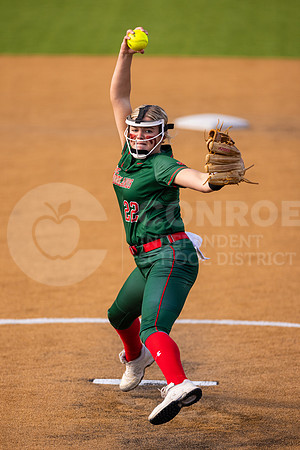 042723 TWHS vs MacArthur Softball-46