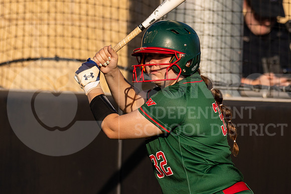 042723 TWHS vs MacArthur Softball-109