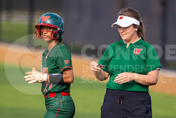 042723 TWHS vs MacArthur Softball-55