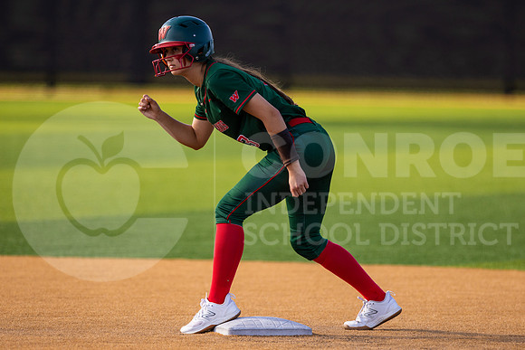 042723 TWHS vs MacArthur Softball-72