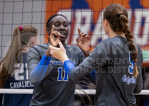 230822 GOHS VS CPHS VB - Caroline Rodriguez-18