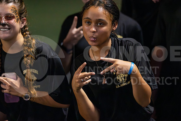230825 Katy Paetow vs CHS28