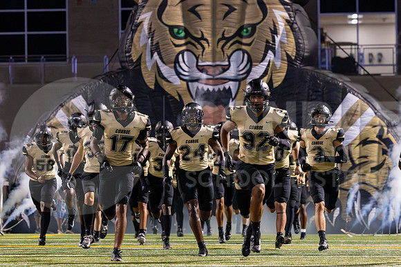 230825 Katy Paetow vs CHS-102