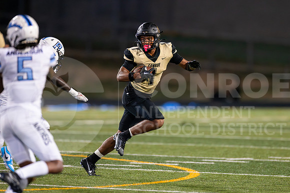230825 Katy Paetow vs CHS11