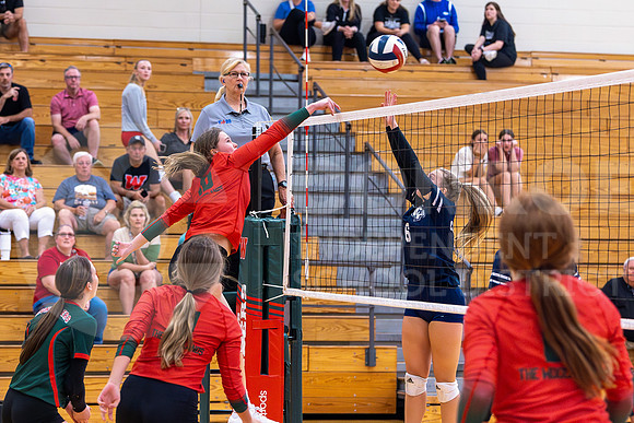 230912 CPHS vs TWHS - Taryn Farnsworth-32
