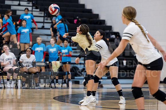 230822 CCHS vs CHS Volleyball-29