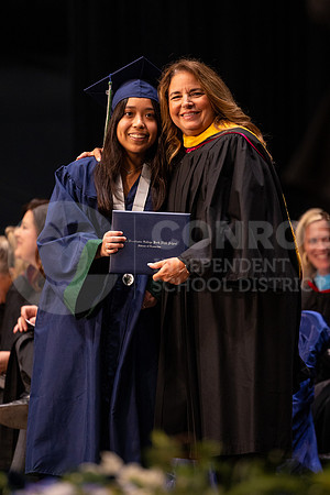 051823_CPHS_Graduation-156
