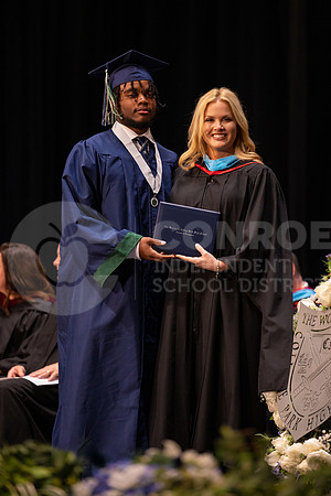 051823_CPHS_Graduation-152