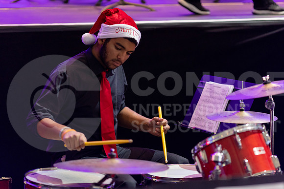 HollyJollyJingle19-19