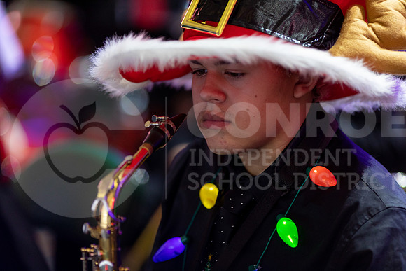 HollyJollyJingle19-23