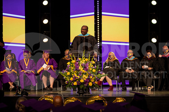WHS_Grad_21-17