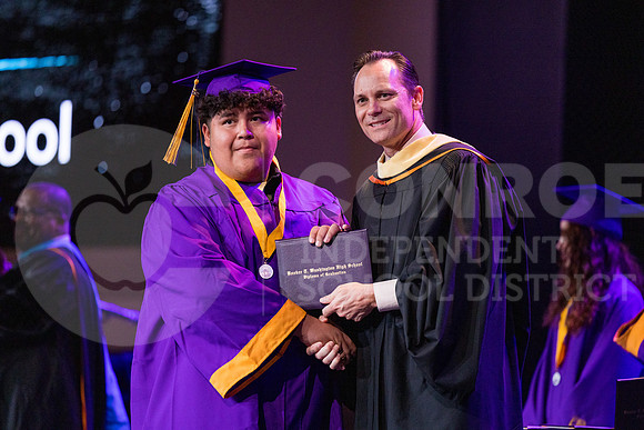 WHS5212022-53