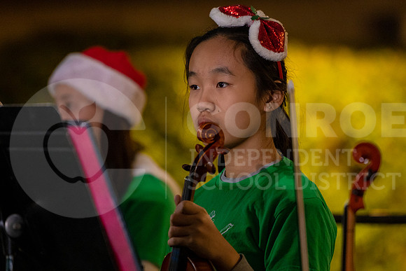 120222 Holly Jolly Jingle-23