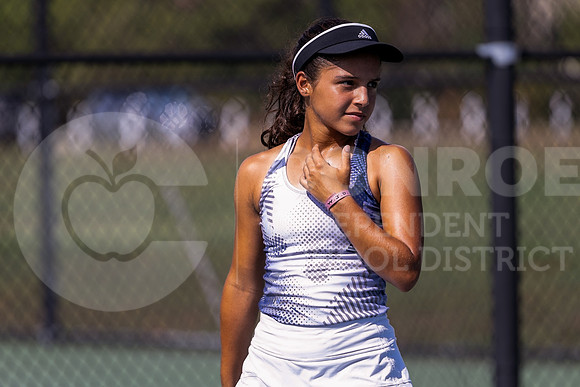 230905 CPHS VS Willis Tennis - Caroline Rodriguez-14