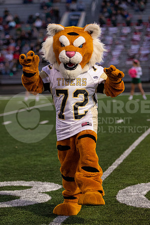 102921_CHS_TWHS-40