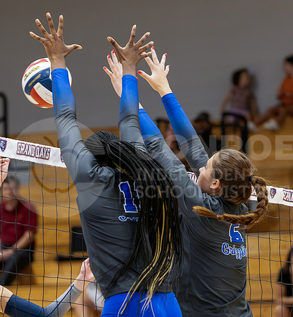 230822 CPHS vs GOHS Volleyball - Ralph Tallent-70