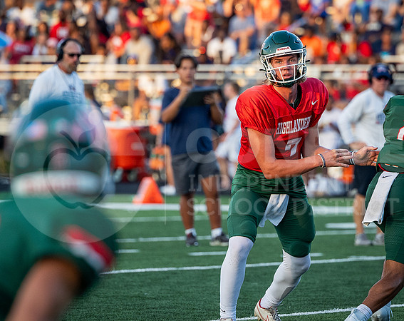 230818 Football TWHS vs Atascocita - Taryn Farnsworth-27