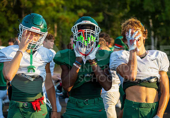 230818 Football TWHS vs Atascocita - Taryn Farnsworth-16