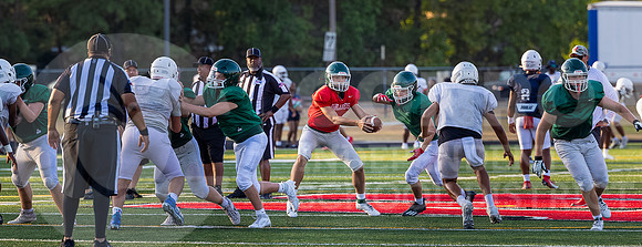 230818 Football TWHS vs Atascocita - Taryn Farnsworth-7