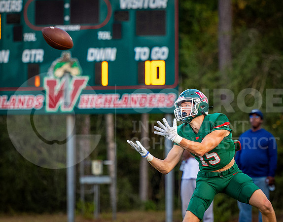 230818 Football TWHS vs Atascocita - Taryn Farnsworth-29