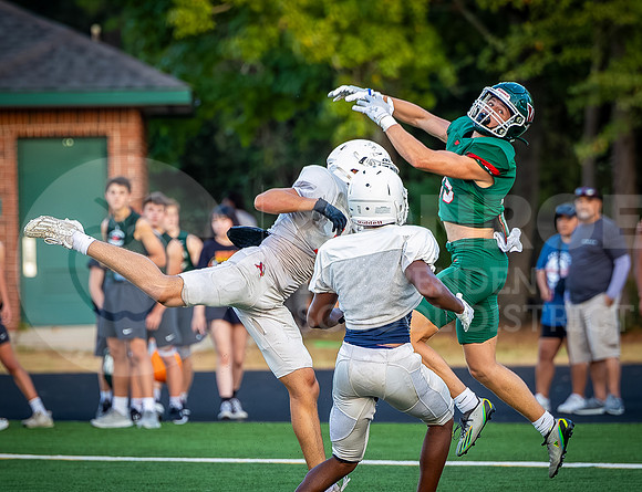 230818 Football TWHS vs Atascocita - Taryn Farnsworth-28