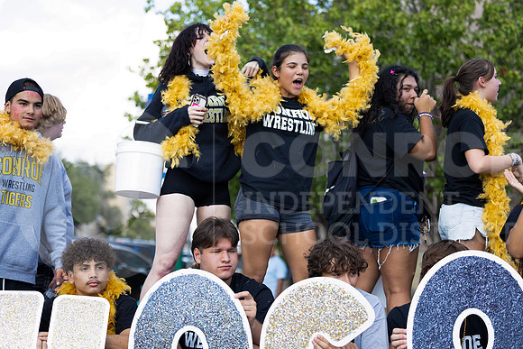 230906 CHS Homecoming Parade - Samantha Schneider-31