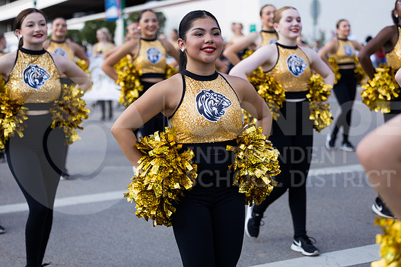 230906 CHS Homecoming Parade - Samantha Schneider-39