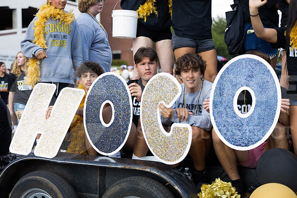 230906 CHS Homecoming Parade - Samantha Schneider-30