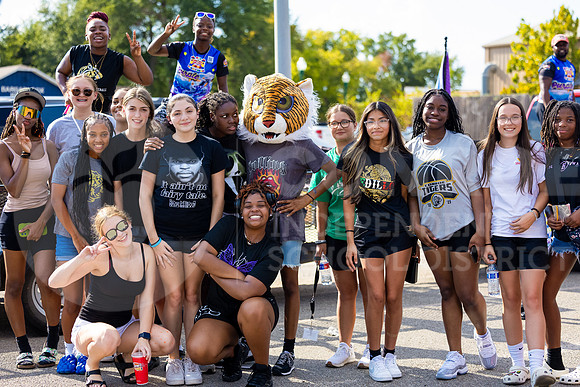 230906 CHS Homecoming Parade - Samantha Schneider-9