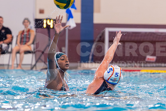 230908 TWHS vs Grand Oaks Waterpolo - Taryn Farnsworth-39
