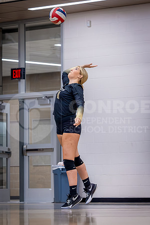 230901 Volleyball TWHS vs Conroe - Taryn Farnsworth-16