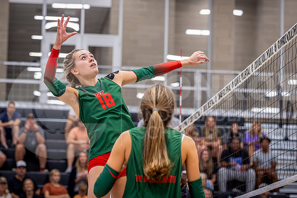 230901 Volleyball TWHS vs Conroe - Taryn Farnsworth-82